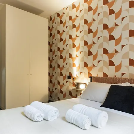 Homie Livings - Duomo Di Apartment Mailand