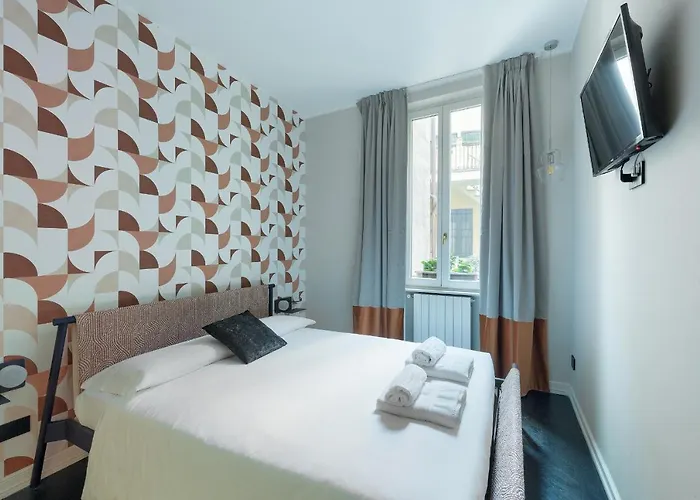 Homie Livings - Duomo Di Apartment Mailand