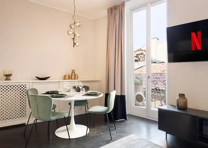 Homie Livings - Duomo Di Apartment *